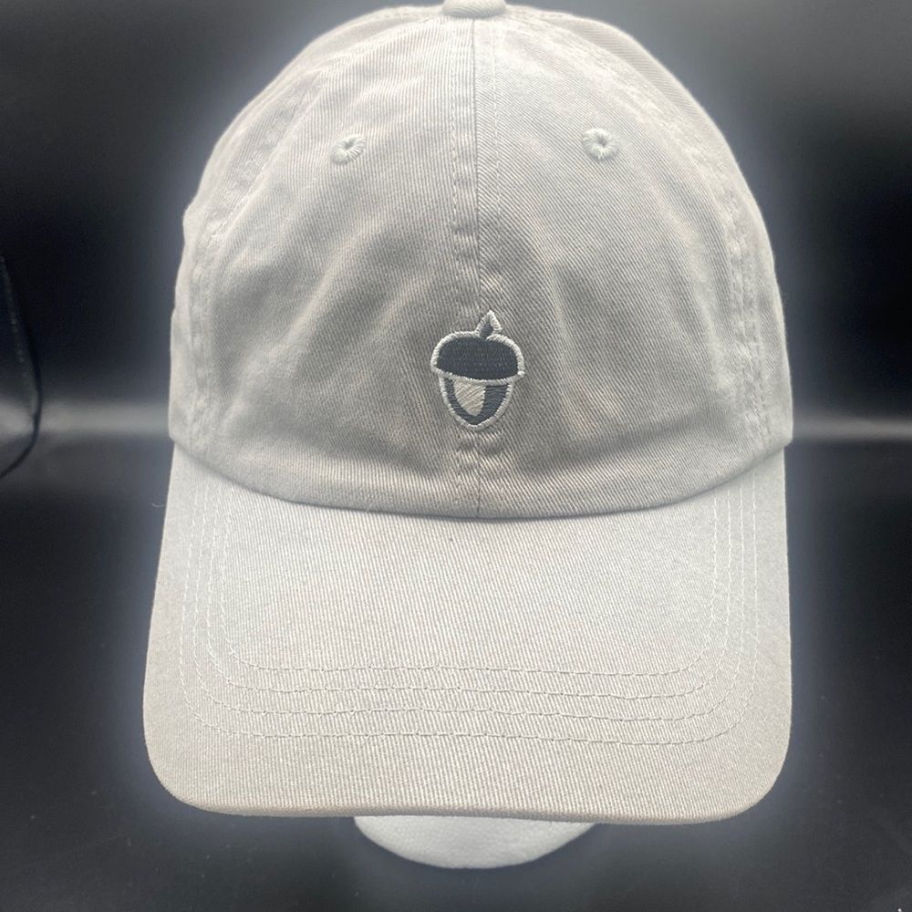 Oak Hall Hat